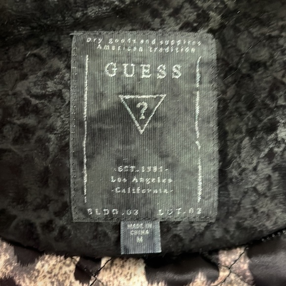 Guess Jacket - Perfect Condition - Size M - Fall Jacket - Picture 5 of 5